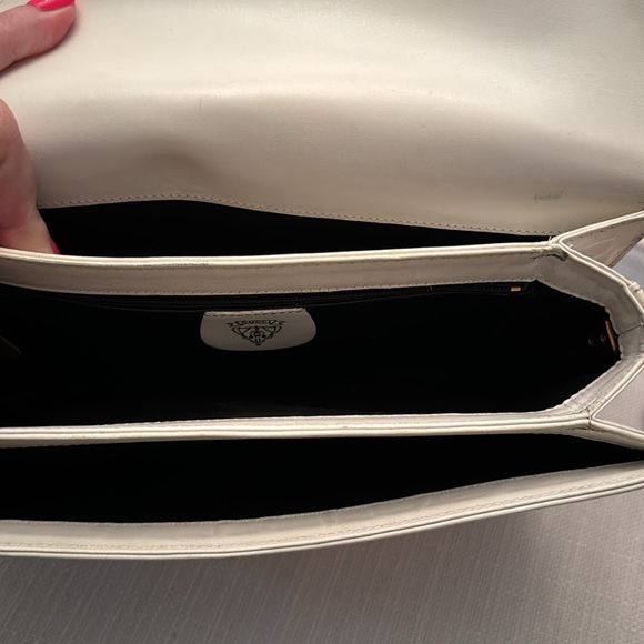 Gucci Vintage White Purse Handbag - Picture 4 of 17